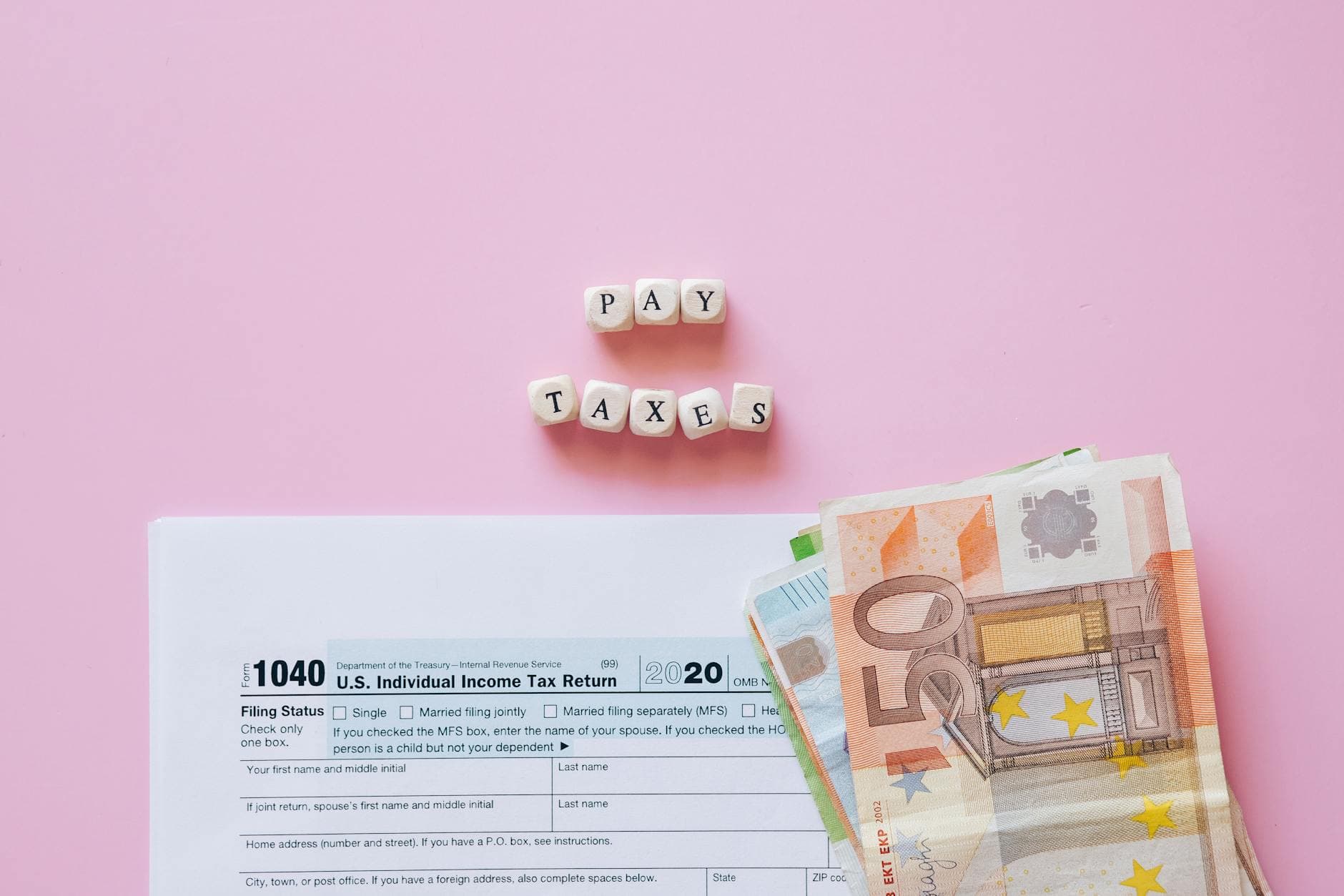 UK agency founder reviewing tax implications of moving to Dubai with unlisted shares